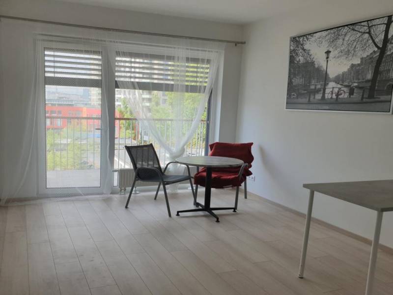 Mieten 2-Zimmer-Wohnung, 2-Zimmer-Wohnung, Jarabinková, Bratislava - R