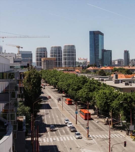 Moderne Büroflächen zur Miete in einem Neubau im erweiterten Zentrum