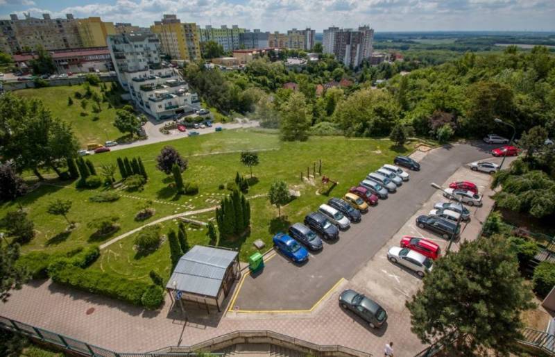 4-Zimmer-Wohnung mit Balkon in ruhiger Lage, Bratislava – Dlhé Diely