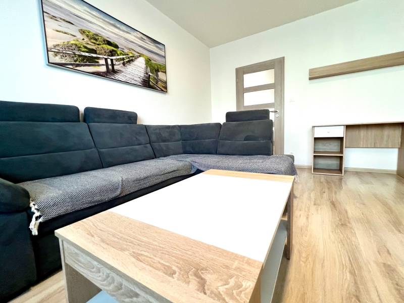 4-Zimmer-Wohnung mit Balkon in ruhiger Lage, Bratislava – Dlhé Diely