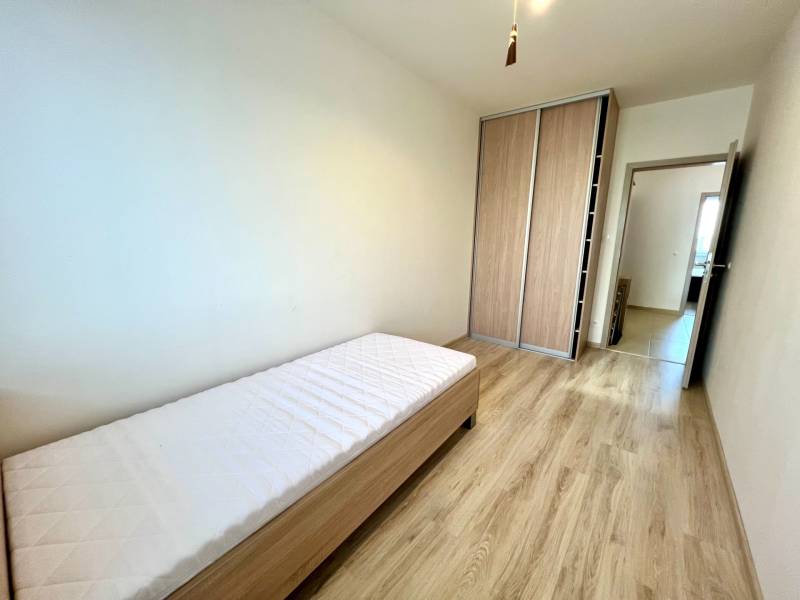 4-Zimmer-Wohnung mit Balkon in ruhiger Lage, Bratislava – Dlhé Diely