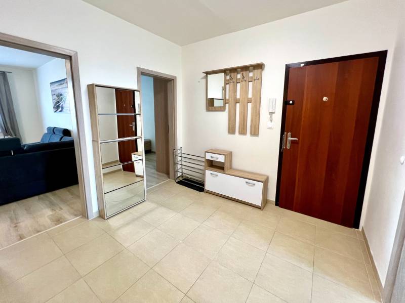 4-Zimmer-Wohnung mit Balkon in ruhiger Lage, Bratislava – Dlhé Diely