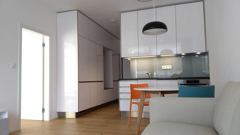 Mieten 2-Zimmer-Wohnung, 2-Zimmer-Wohnung, Sliačska, Bratislava - Nové