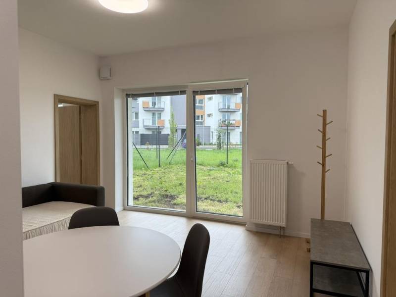 Mieten 3-Zimmer-Wohnung, 3-Zimmer-Wohnung, Hlavná, Trnava, Slowakei