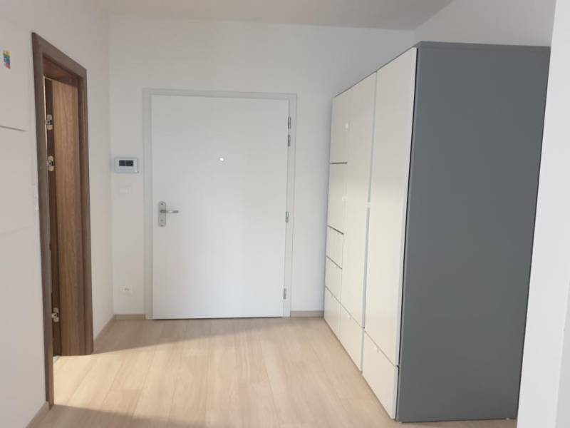 Mieten 2-Zimmer-Wohnung, 2-Zimmer-Wohnung, Jarabinková, Bratislava - R