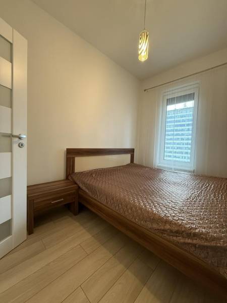 Mieten 2-Zimmer-Wohnung, 2-Zimmer-Wohnung, Jarabinková, Bratislava - R