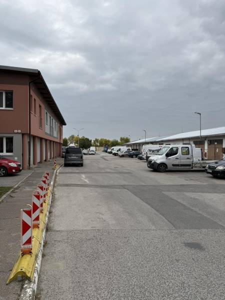 Mieten Lager und Hallen, Lager und Hallen, Šenkvická cesta, Pezinok, S