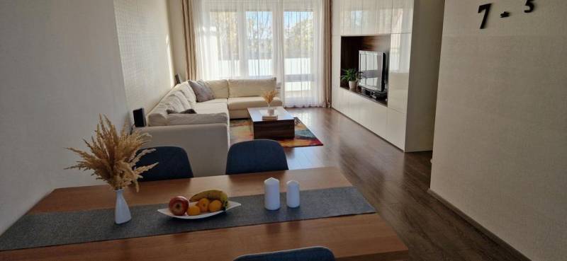 Kaufen 4-Zimmer-Wohnung, 4-Zimmer-Wohnung, Pekníkova, Pezinok, Slowake