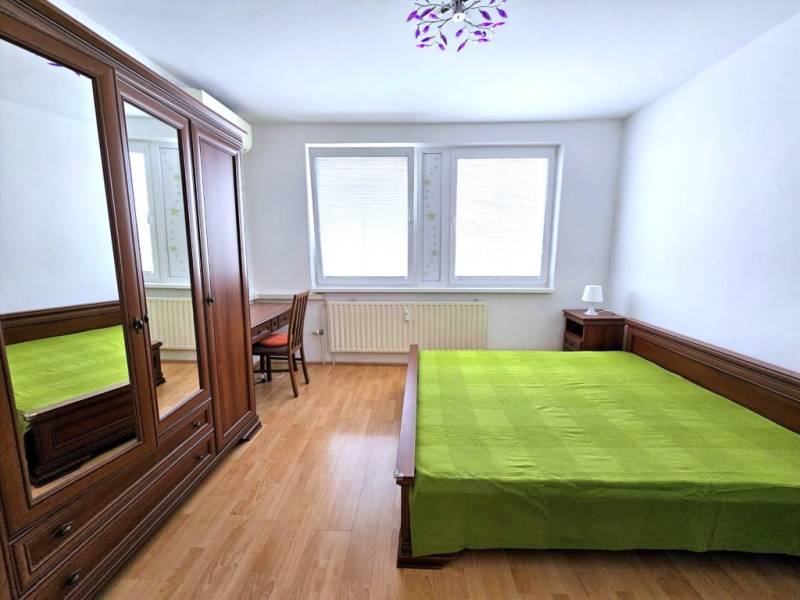 Mieten 3-Zimmer-Wohnung, 3-Zimmer-Wohnung, Rovniankova, Bratislava - P