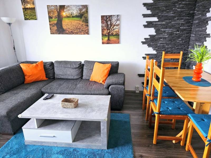 Mieten 3-Zimmer-Wohnung, 3-Zimmer-Wohnung, Rovniankova, Bratislava - P