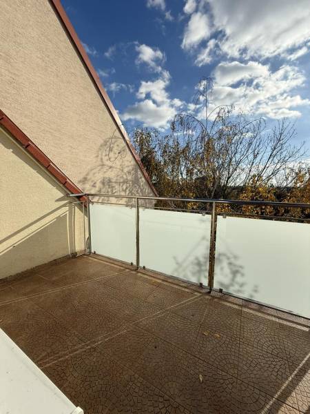 Kaufen 4-Zimmer-Wohnung, 4-Zimmer-Wohnung, Pekníkova, Pezinok, Slowake