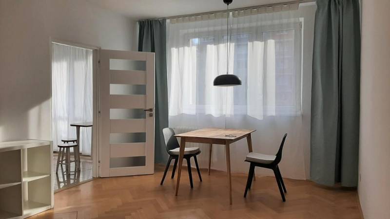 Mieten 1-Zimmer-Wohnung, 1-Zimmer-Wohnung, Andreja Mráza, Bratislava -