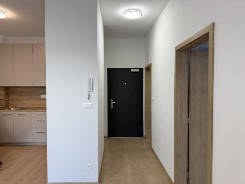 Mieten 2-Zimmer-Wohnung, 2-Zimmer-Wohnung, Hlavná, Trnava, Slowakei