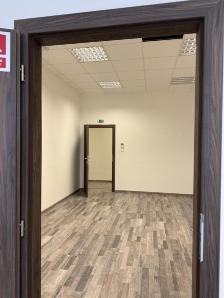 Mieten Büros, Büros, Nádražná, Senec, Slowakei