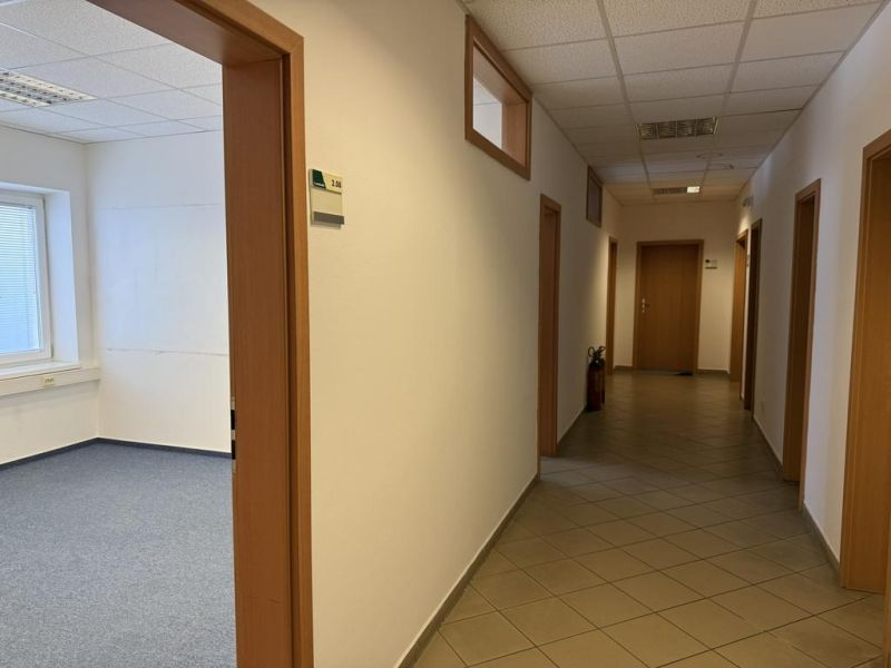 Mieten Büros, Büros, Nádražná, Senec, Slowakei