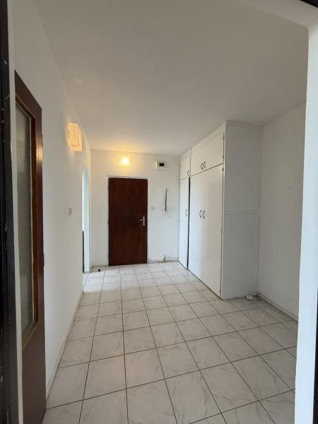 Kaufen 2-Zimmer-Wohnung, 2-Zimmer-Wohnung, Čiližská, Bratislava - Vrak